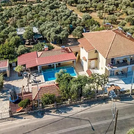 Asteria Appartement Potos