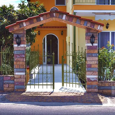 Asteria * Потос